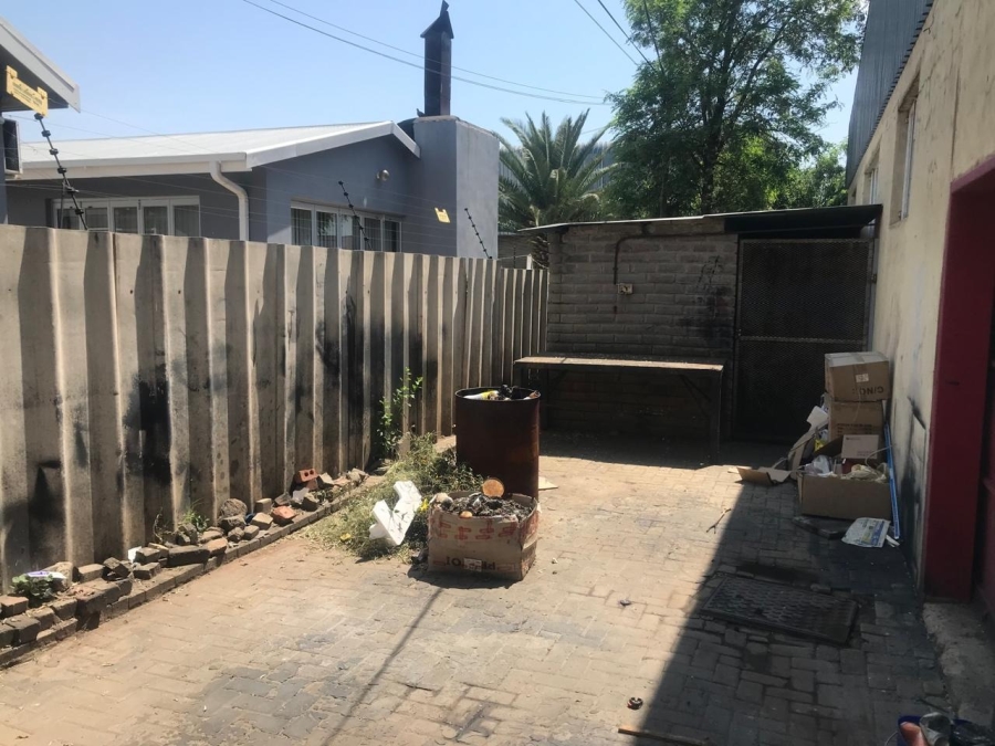 To Let commercial Property for Rent in Oranjesig Free State